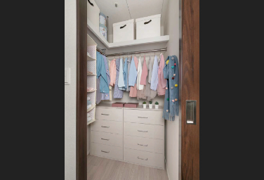 シティタワー葵のウォークインクローゼット