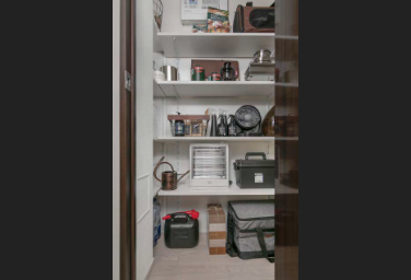 シティタワー葵の納戸